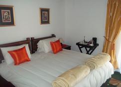 Valverde Country Hotel - Lanseria - Bedroom