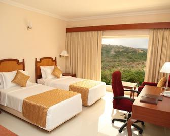 Raj Park- Hill View - Tirupati - Bedroom