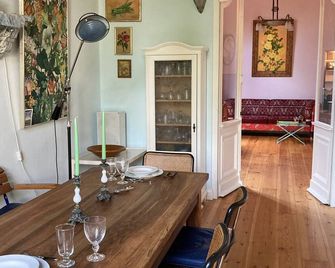 Altbauwohnung in Gründerzeitvilla - Wuppertal - Dining room