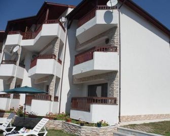 Morski Briz - Balchik - Edificio