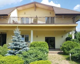 Bedrooms 3 Maja 15a - Łódź - Gebäude