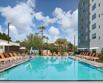 Element Orlando International Drive - Williamsburg (Florida) - Piscina