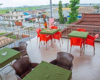 Airport Transit Lodges - Dar es Salaam - Balcón