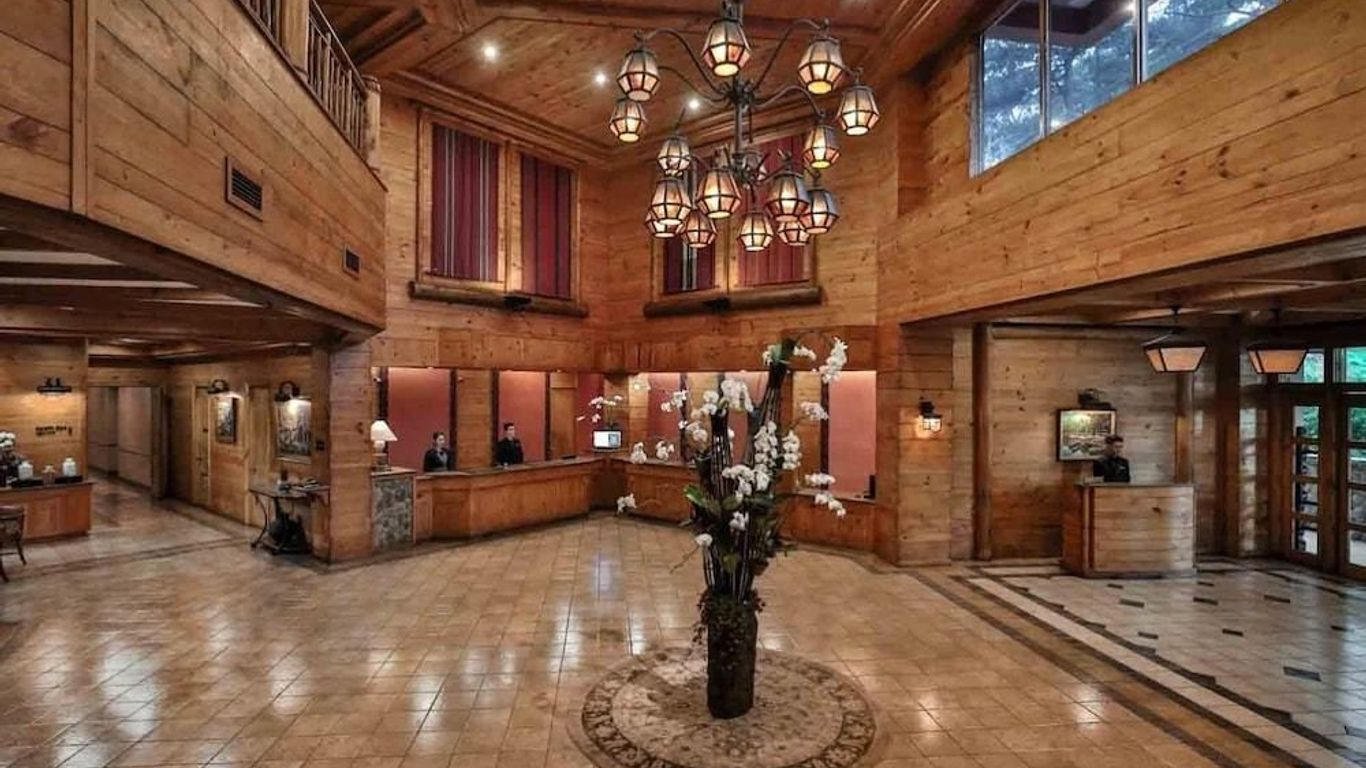 The Manor At Camp John Hay