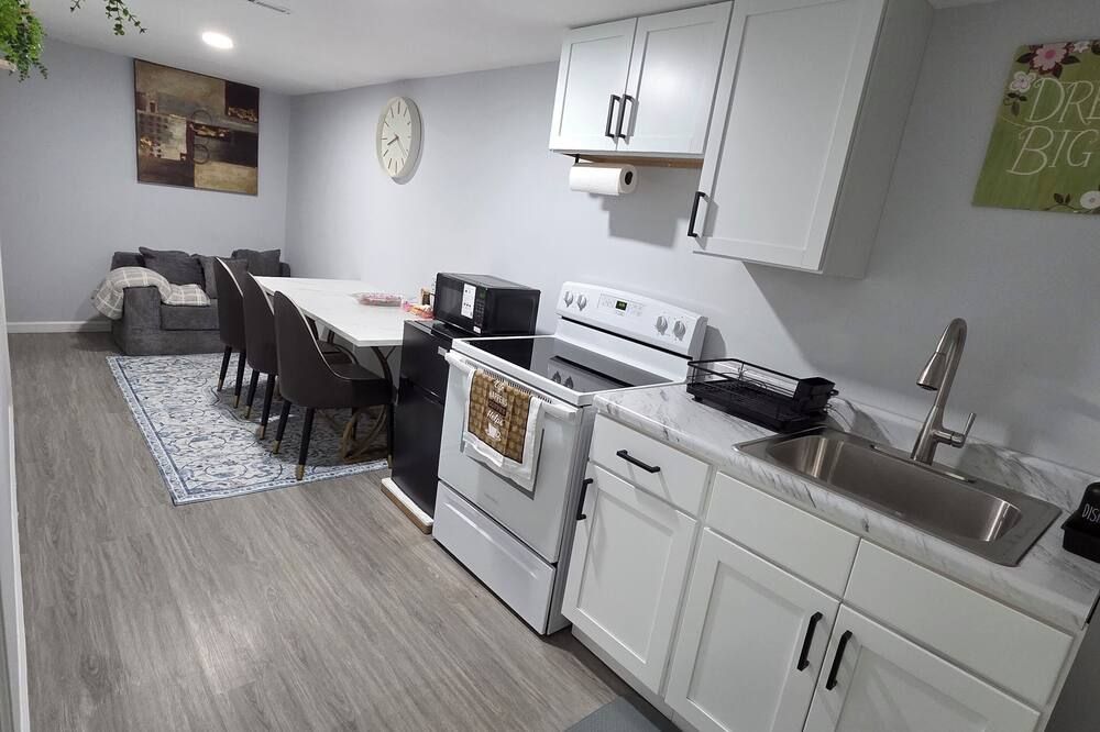 Private Executive Suite - Waterbury - Cucina