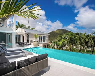 Welcome to a slice of paradise! - Little Bay - Piscine
