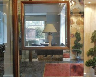 Burley Court Hotel - Bournemouth - Lobby