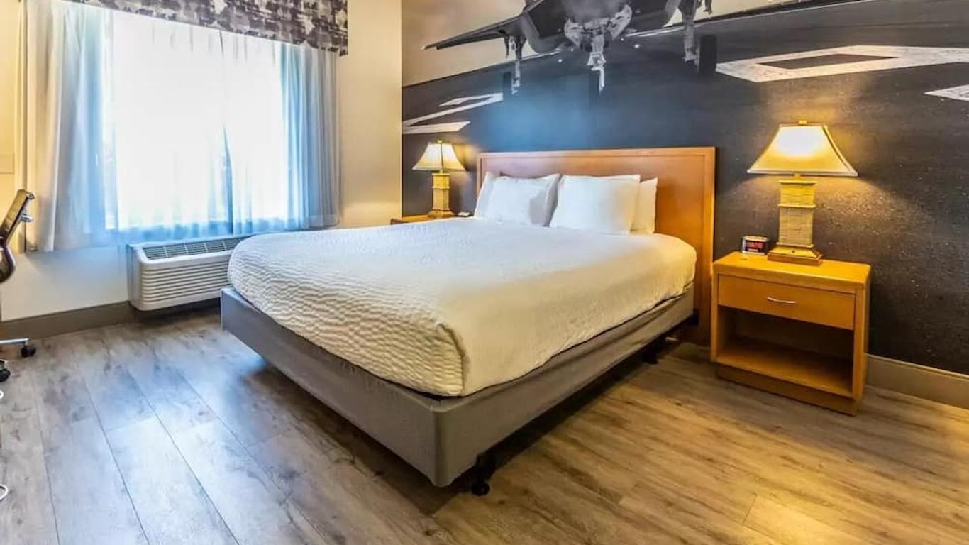 The Hanford Hotel