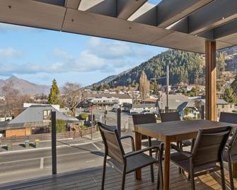 Walter Peak View Apartment - Queenstown - Balcony
