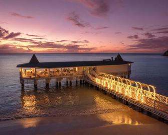 Royalton Chic Antigua - St. John's - מסעדה