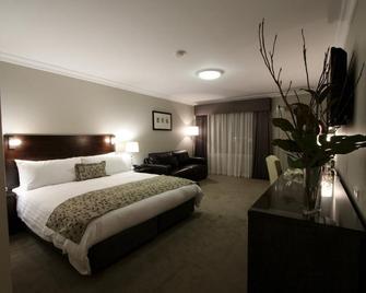 Carlyle Suites and Apartments - Wagga Wagga - Bedroom