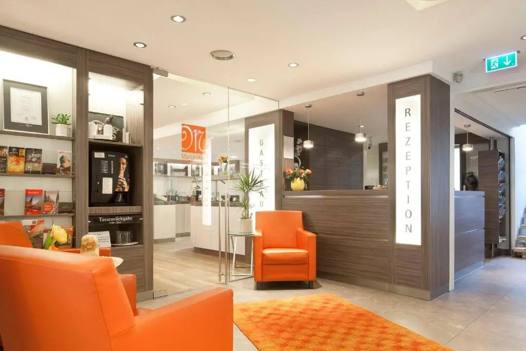 هوتل مارتينيهوف - مونستر