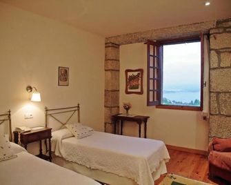 A Bouza - Samieira - Habitación