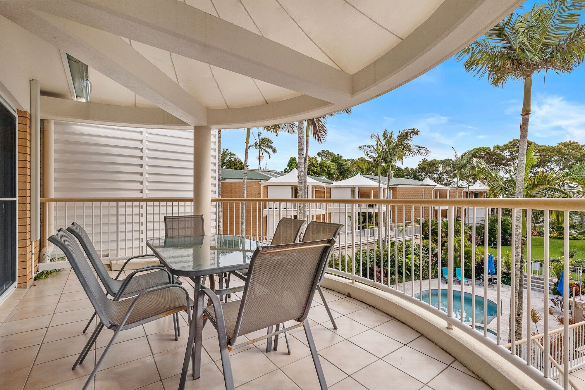 Serenity Apartments Noosa - Noosa Heads - Balcón