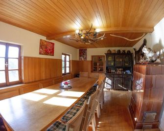 Andy's Holiday Home with HotTub & Sauna - Kostanjevica na Krki - Comedor