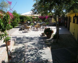Hotel Villaggio Tabù - Centola - Terasa