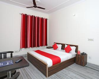 Hotel O Highway Residency - Faridabad - Ložnice
