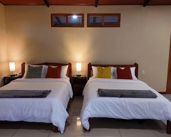 Casita La Tangara, Casita La Tangara | Entire villa in Rivas, Costa Rica - Rivas - Bedroom