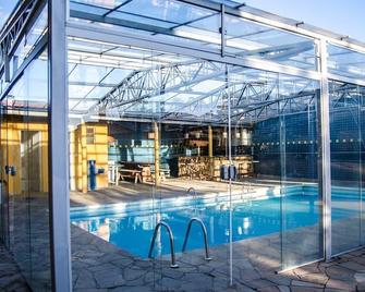 Casa De Campo Com Piscina Aquecida - Poços de Caldas - Pool