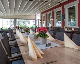 Hotel Gasthaus Zum Zecher - Lindau - Restaurante