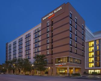 SpringHill Suites by Marriott Louisville Downtown - Louisville - Edifício