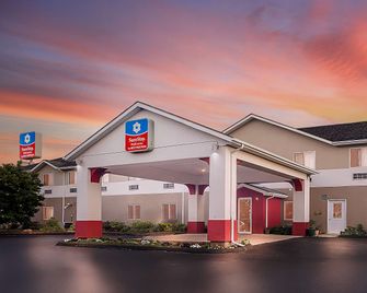 SureStay Plus by Best Western Bettendorf - Bettendorf - Gebäude