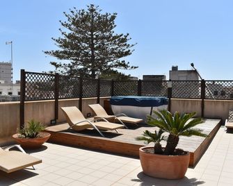 Hotel Il Portico - Favignana - Balcón