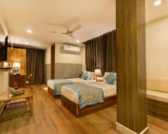 Hotel Viva Palace - New Delhi - Bedroom