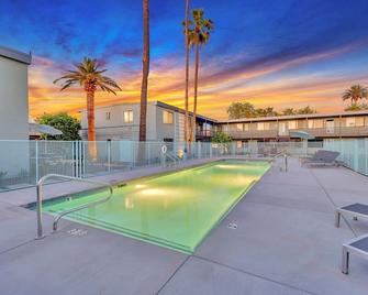 Hidden Gem in OT Studio with Heated Pool - Scottsdale