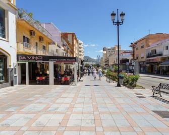Hostal Costabella powered by Faro Homes - Fuengirola