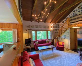 Cannon four bed three bath slopeside home Steps to Mittersill and slopes - Franconia - Obývací pokoj