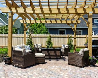 Timeless on Tenth - Historic Downtown Noblesville - Noblesville - Innenhof