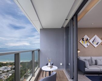 Haiyun Seaview Resort Hotel Apartment (Haitang Bay Branch) - Sanya - Balcony