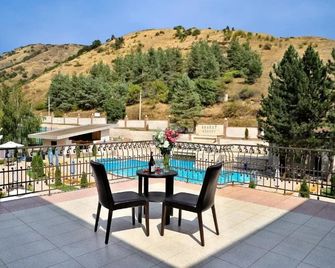 Aghveran Ararat Resort - Agveran - Balcony