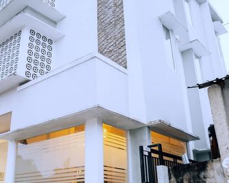 Casa Felice by Reccoma - Ambon - Bâtiment