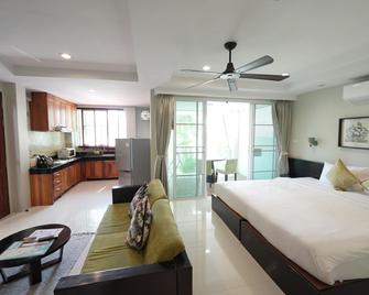 Davina Beach Homes - Wichit - Bedroom