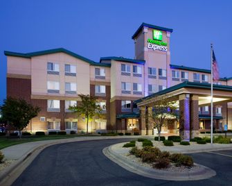 Holiday Inn Express & Suites St. Paul Ne (Vadnais Heights) By IHG - Vadnais Heights - Edificio