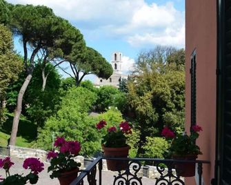 Hotel Rosalba - Perugia - Outdoor view