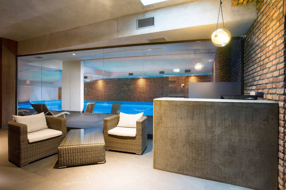 Hotel Almond Business & Spa