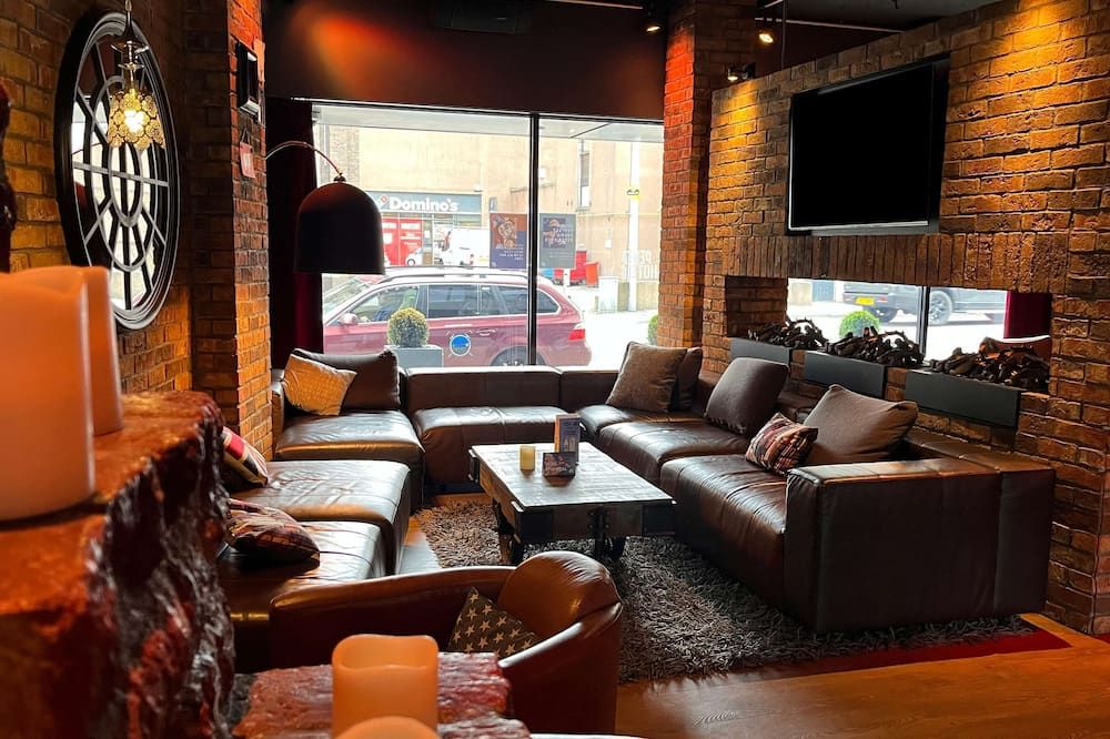 بي آند بي هوتل إنفرنيس - إينفيرنيس - ردهة