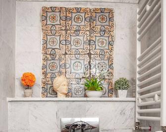 澤耶尼馬迪納飯店 - 突尼斯 - 浴室