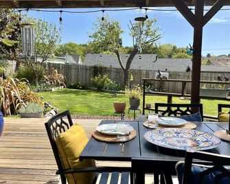 Home & garden in sunny Fortuna! - Fortuna - Terasa