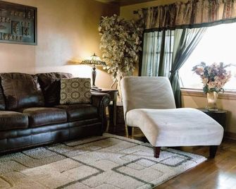 Top location, no cleaning fee, everthings close G - Lake Geneva - Obývací pokoj