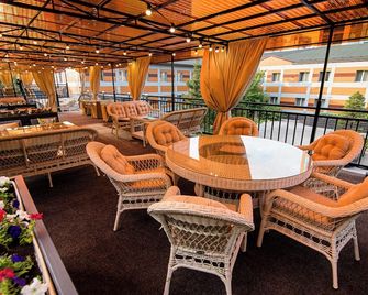 Comfort Hotel Astana - Astana - Restaurant
