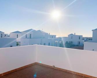 Luxury Villa Lanzarote - Playa Blanca - Balkon