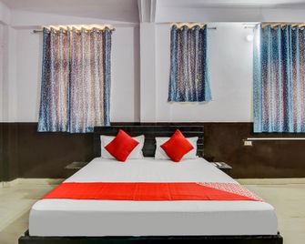 Hotel O Golden Inn - Bhiwadi - Schlafzimmer