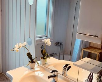 Komfort-Ferienhaus - Extertal Ferienpark - Entspannung, Natur, Wald, Familie #51 - Extertal - Dining room