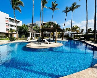 Palmilla Apartments - Mazatlán - Pool