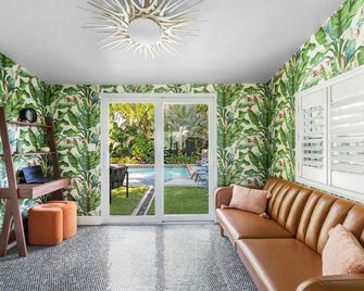 Spacious 2 bedroom Tropical Paradise Home with Pool near Fort Lauderdale - Margate - Lobby
