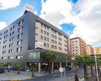 Suittes Hotel - Algeciras - Building
